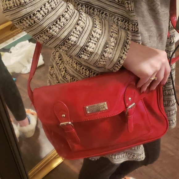 Red Crossbody Purse - Picture 6 of 6
